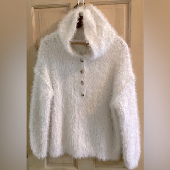 POL Fuzzy Hooded Sweater, size M, Button Front Pullover - Picture 2 of 10